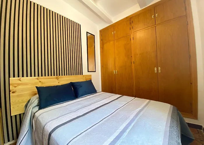 Casa Chalet Manria En Conil Con Piscina, Hasta 6 Personas